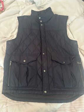 Quilted Puffer Vest - Sleeveless Jacket